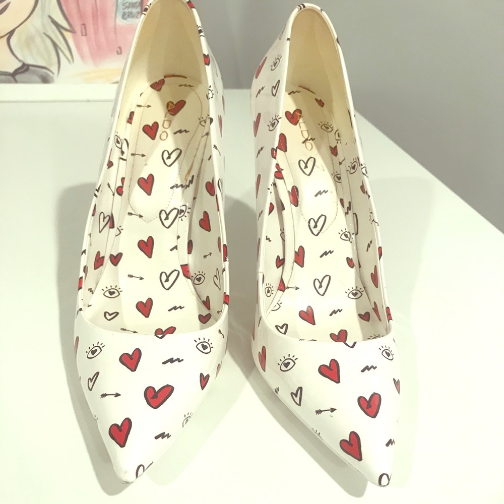 Aldo Valentines high heels size 11 ❤️